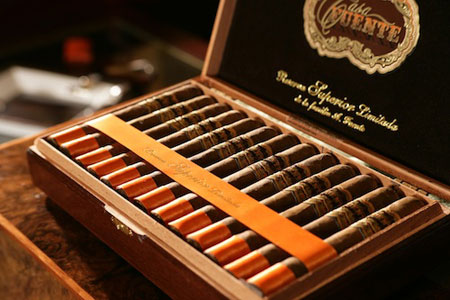 Arturo Fuente Cigar Reviews @ Cigar Inspector