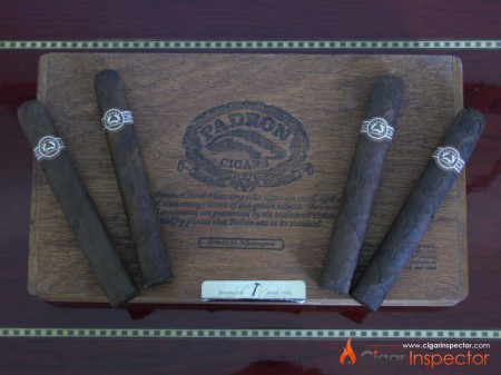 Padron 3000 Maduro Box + 4 cigars