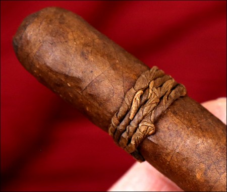 A rustic look adds to the cigar’s mystique.