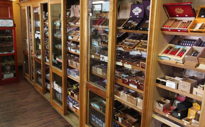 Tobaccos of Hawaii (Honolulu, HI)