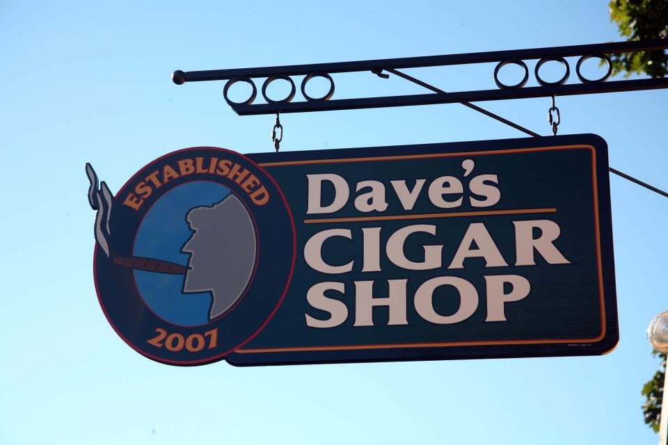 Dave’s Cigar Shop (Dover, NH)