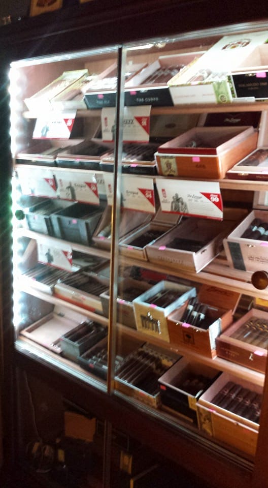 Carlo Rose Cigar Bar & Lounge (Pelham, NH)