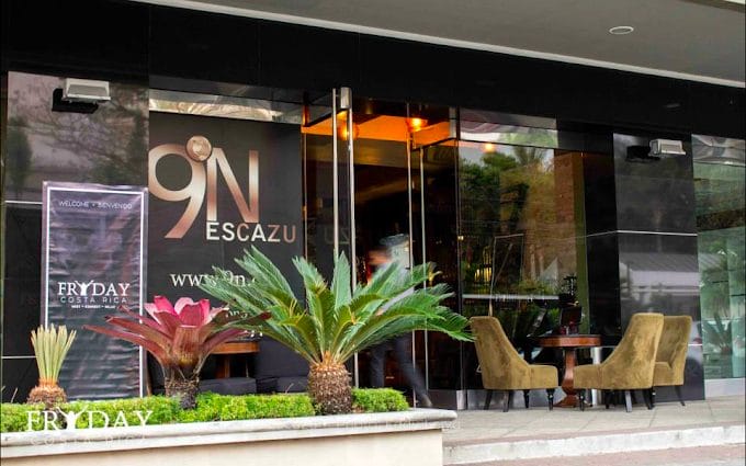 9N Lounge